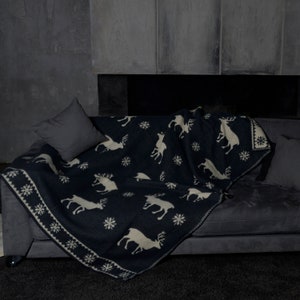 Warm wool plaid with deer, Merino wool gray duvet, Boiled wool blanket, Big wool blanket, Woolen gray coverlet