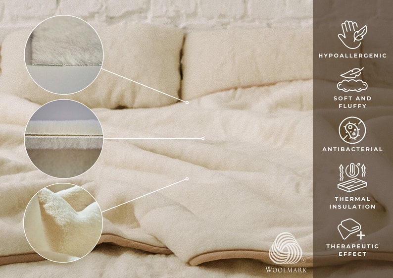 Pu&ograve; includere: Una coperta di lana bianca con un bordo marrone. La coperta &egrave; morbida, soffice, ipoallergenica, antibatterica e fornisce isolamento termico. Ha anche un effetto terapeutico. La coperta &egrave; realizzata in lana e ha il logo Woolmark.