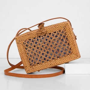 Net Wallet Rattan Bag - Bali Sling Bag - Straw Bag - Handwoven Shoulder Bag - Boho Summer Purse - Bohemian Crossbody Bag - Women Beach Bag