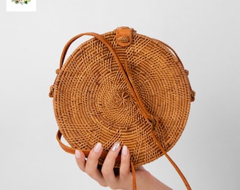 Handmade Rattan Crossbody Bag – Bali Woven Shoulder Purse