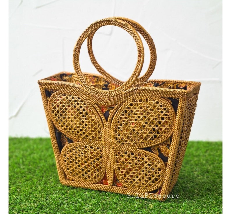 Butterfly Rattan Bag - Bali Bag - Straw Bag - Handwoven Top Handle Bag - Boho Summer Purse - Bohemian Handbag - Boho Bohemian Straw Basket 