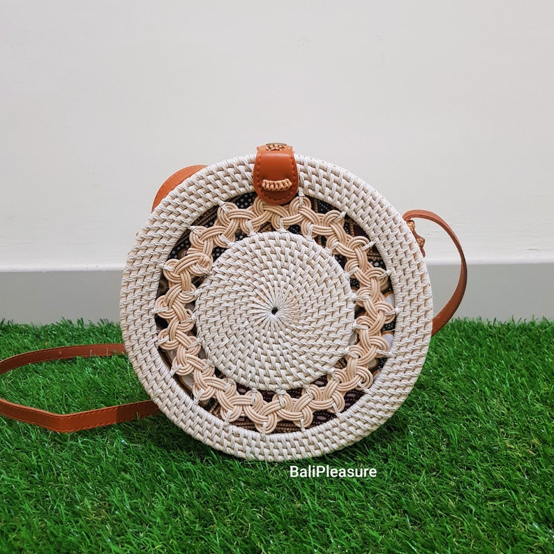 round rattan bag white