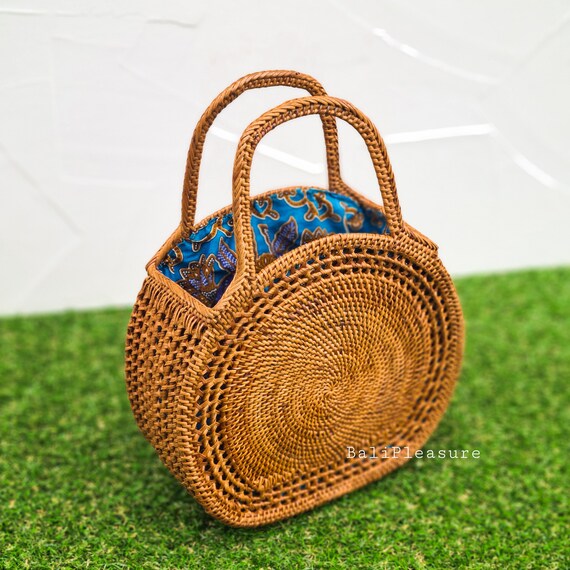 Woven rattan bag Outlet