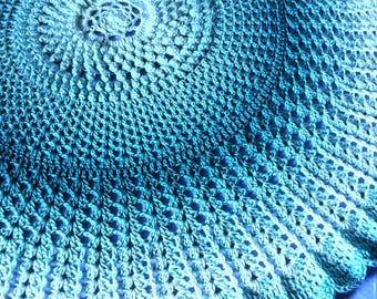 Ocean Shadows Mandala Round Crochet Blanket Pattern. Teal Ombre. Textured Afghan.