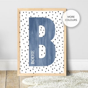 Impresión de pared personalizada con nombre y letra de Pip+Phee - Habitación infantil