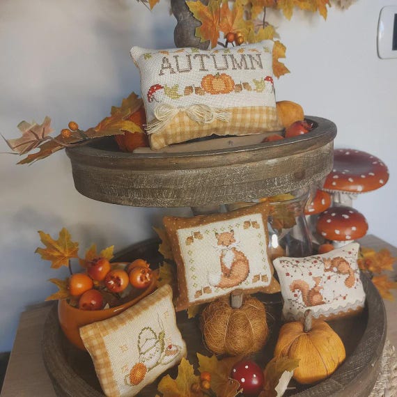 Autumn set cuscinetti  Counted Cross Stitch Pattern by Serenita di Campagna - Printed pattern CV239