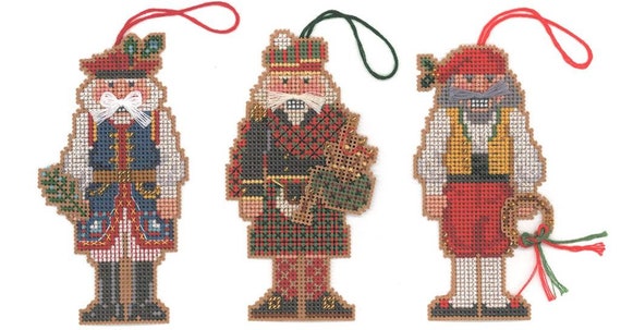 Sandra Cozzolino Counted Cross Stitch Pattern ~ Nutcracker Ornaments I ~ 1915