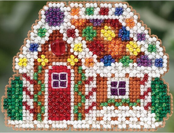 Gingerbread Cottage Beaded Cross Stitch Kit by Mill Hill ~ 2015 Winter Holiday Collection MH18-5305