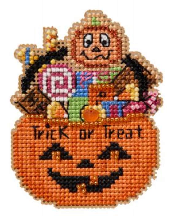 Candy Basket Mill Hill 2025 Seasonal Ornament Autumn Harvest Beaded Cross Stitch Kit