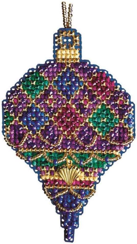 Diamond Holiday 2011 Mill Hill Beaded Cross Stitch Kit Christmas Jewels Charmed Ornament