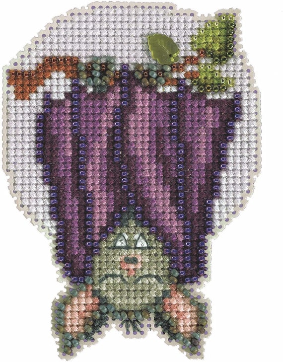 Mill Hill 2022 Autumn Harvest Beaded Cross Stitch Kit ~ Batty ~ MH182221