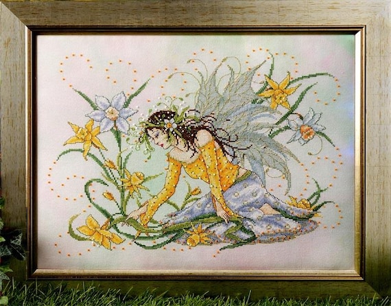 Daffodil Fairy Counted Cross Stitch Pattern by Joan Elliott Design JE033