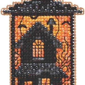 Mill Hill 2019 Autumn Harvest Collection Beaded Cross Stitch Kit ~ Moonstruck Manor  ~ MH181923