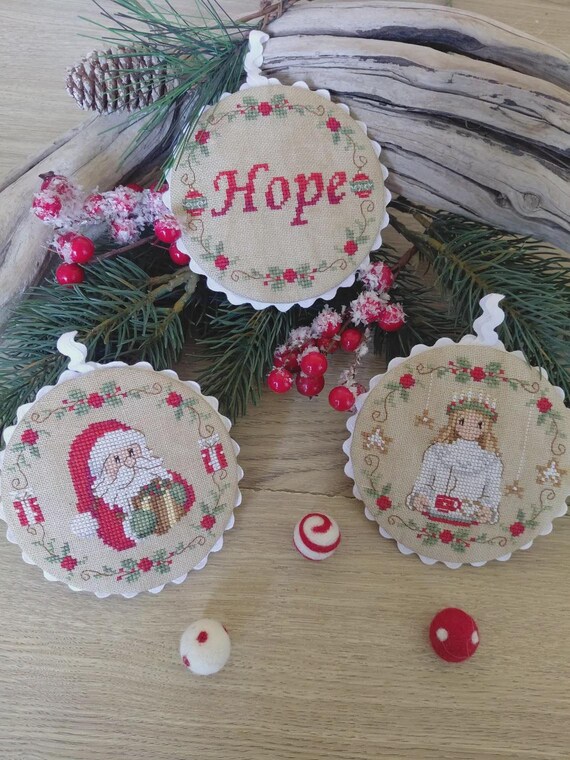 Tree Decorations 3 Counted Cross Stitch Pattern by Serenita di Campagna - Printed pattern CV271