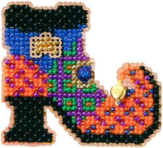 Wanda's Boot Mill Hill Autumn Harvest Beaded Cross Stitch Kit