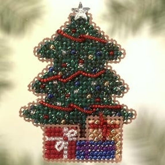 Mill Hill 2005 Winter Holiday Beaded Cross Stitch Kit ~ Gifts Galore ~ H126