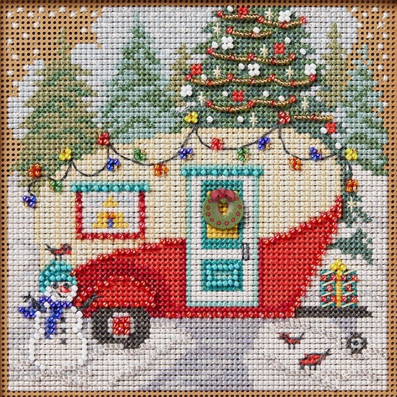 Mill Hill 2024 Buttons & Beads Winter Series Cross Stitch Kit ~ Christmas Camper