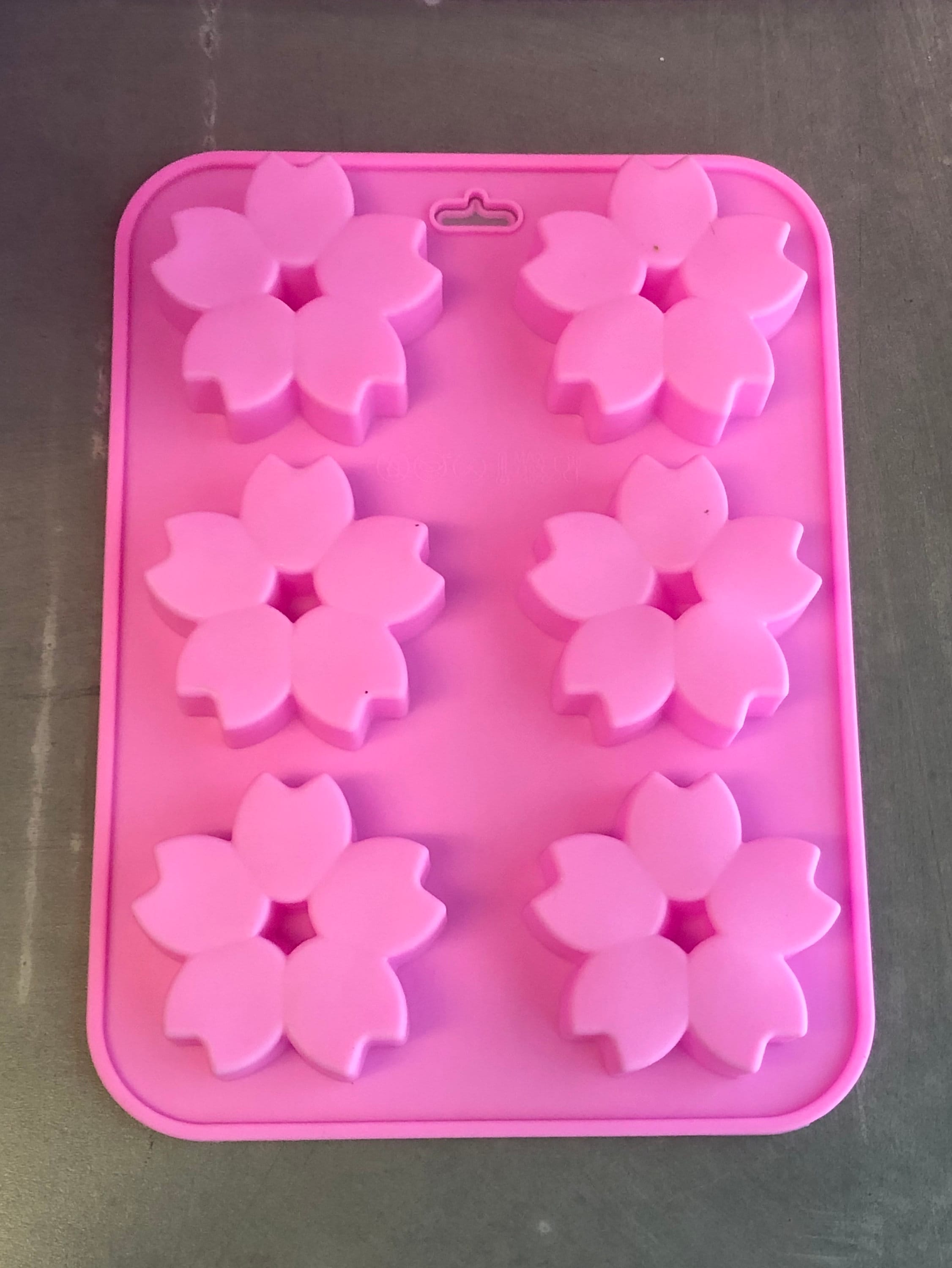 x Large 6 cavity shiny cherry blossom sakura silicone mold
