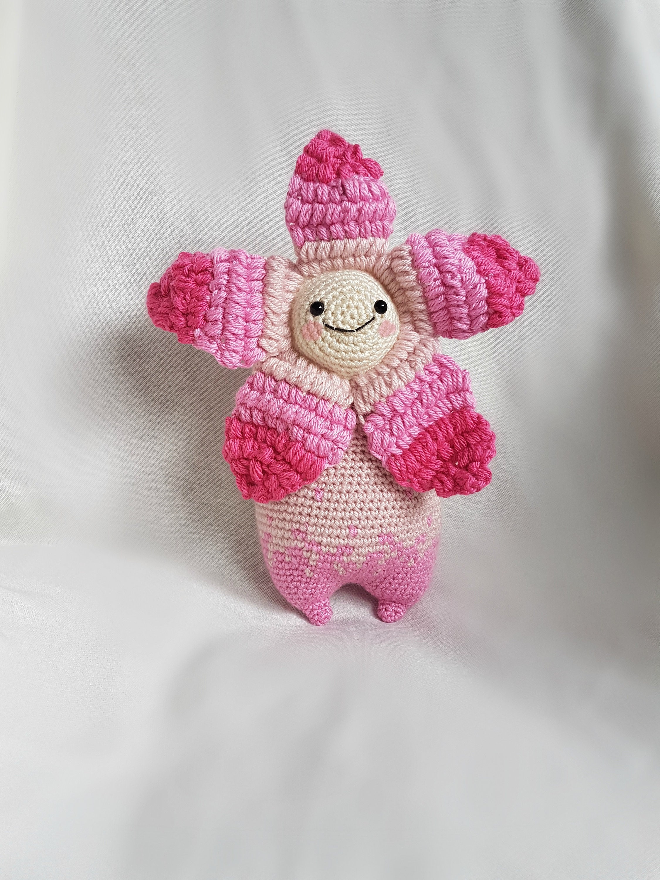 Sakura Flower Top With Crocheted Base
