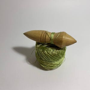 Wooden Spindle 1, Spindle for Spinning Yarn, Spindle for Spinning, Handmade Spindle, Weaving Tools, Hand Weaving, Spindle