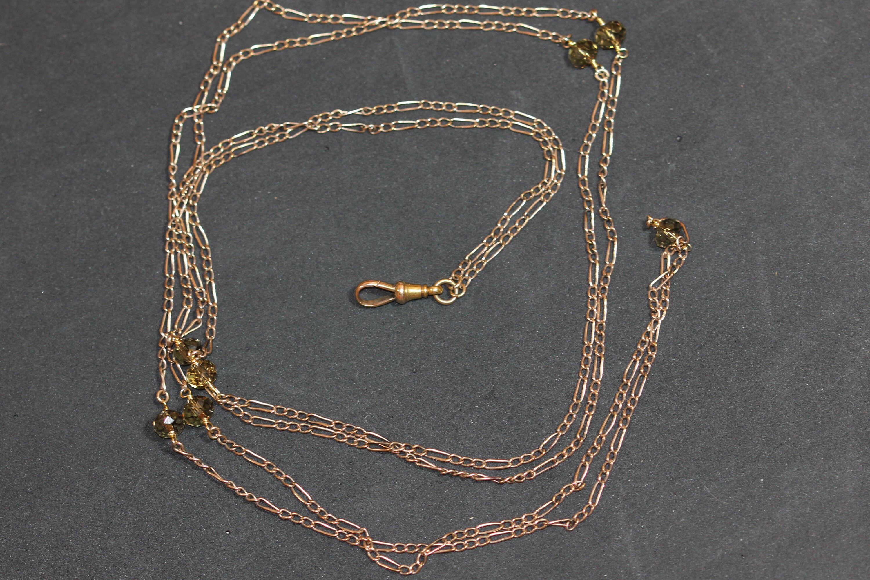 Goldsmiths 9ct Yellow Gold Rectangular Full Link Chain Bracelet GSQTL9007GS