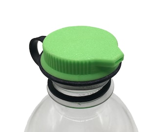 Ultralight Threaded Bidet with Lanyard Water Bottle Hygiene Topper for Hiking, Backpacking, Bushcraft, Survival