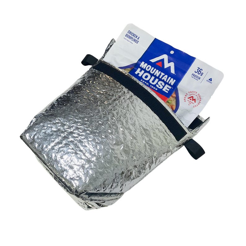 Food Cozy Double Reflective Insulator Meal Pouch image 1