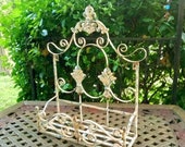 Vintage Metal Wall Shelf Shabby Chic Chippy Plants Bathroom