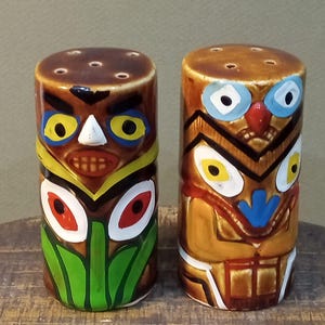 Japanese Totem - Etsy