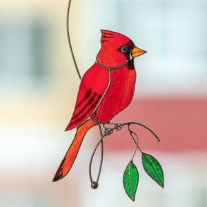 カーディナルステンドグラスサンキャッチャー お母さんへのユニークな贈り物 窓飾り カーディナルオーナメント メモリアルギフト