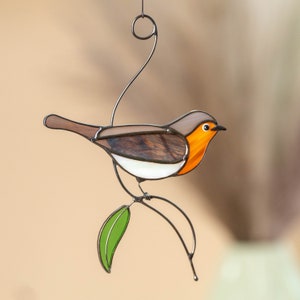 Colgantes de vitrales con forma de petirrojo, regalos de Navidad, producto hecho a mano, atrapasol de vitrales, regalo para él, comedero para pájaros para ventana.