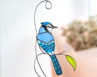 Regali per la festa della mamma Vetrata blu Jay, uccello, acchiappasole, moderna decorazione per finestre in vetro colorato, decorazione da giardino per uccelli