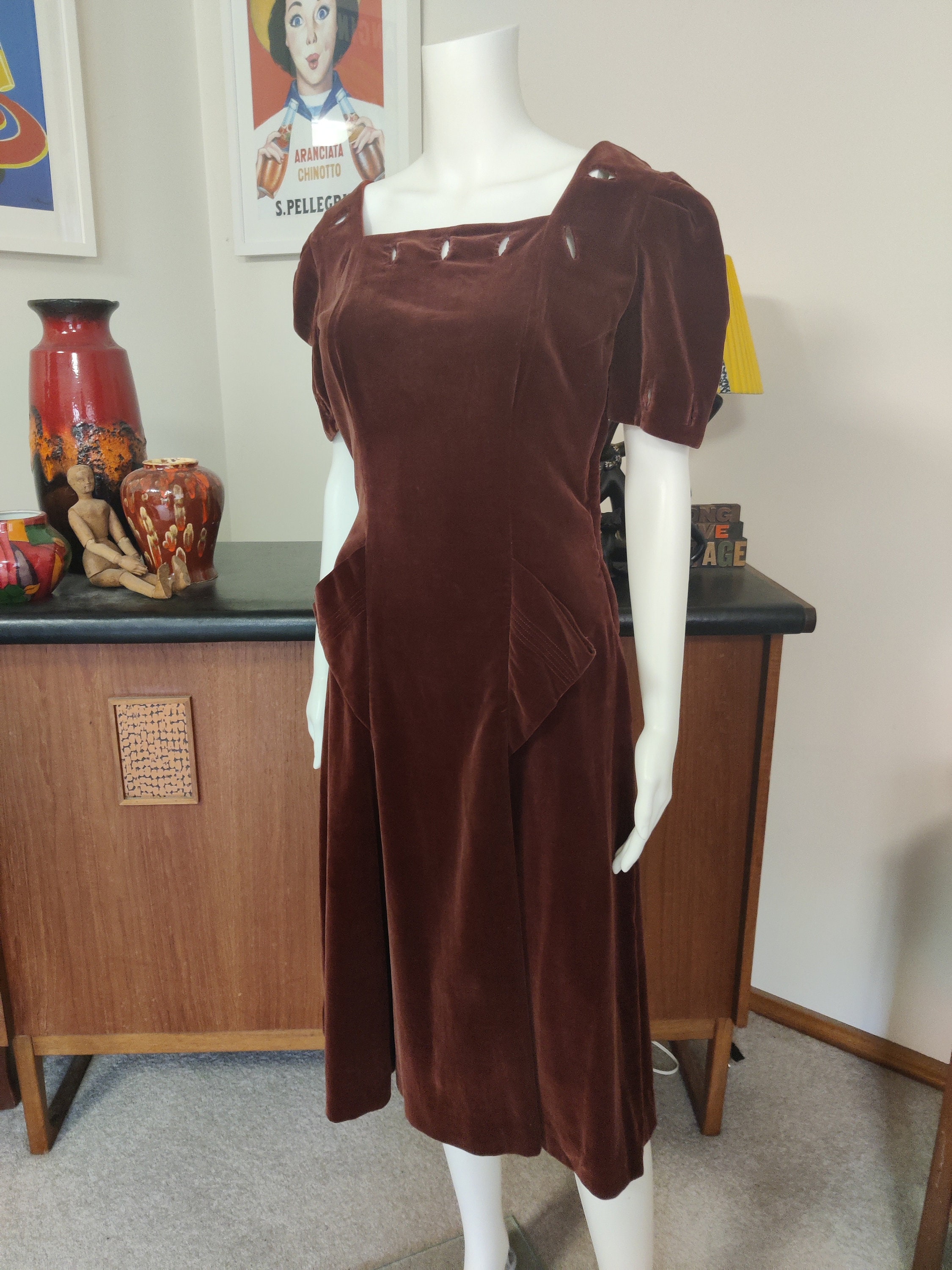 Hip Cut Out Dress UK