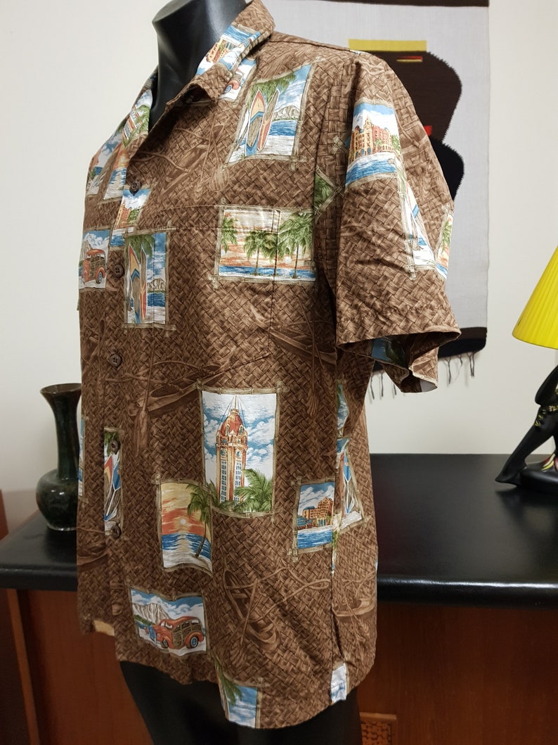 Mens brown Hawaiian shirt Bishop st apparel label surfboards diamond head woody wagon medium size