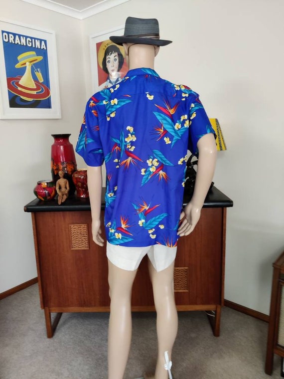 Bright polyester mens Hawaiian short sleeve shirt… - image 7