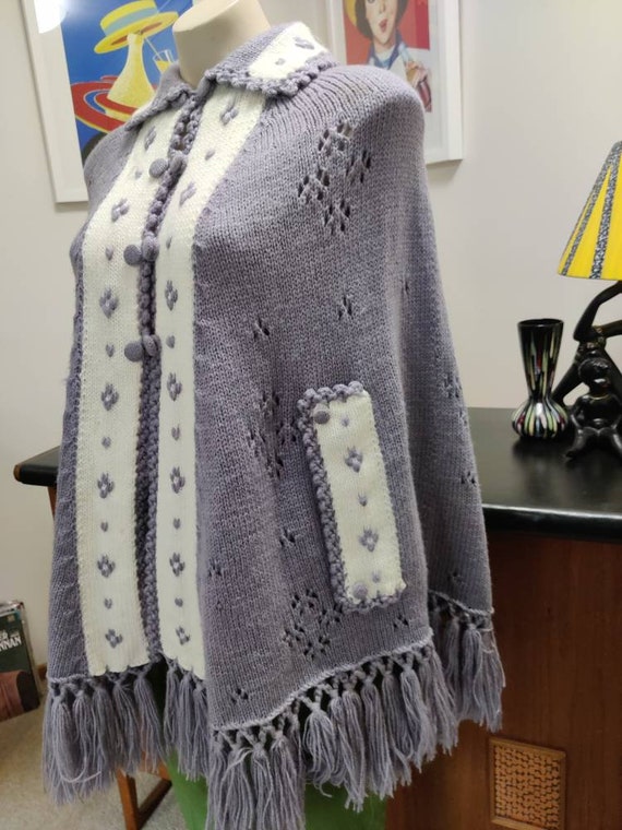 Muted lilac and white fringed poncho cape acrylic… - image 5