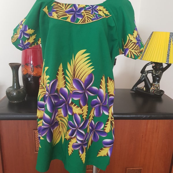 Beautiful bright fun polyester coverup beach made in NZ emerald yellow blue top small medium