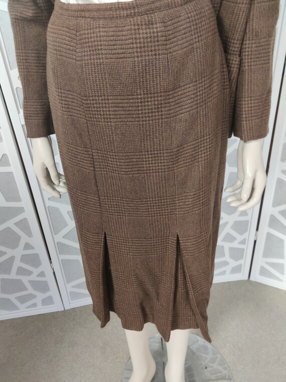 1990s Max Mara soft brown wool suit double breast… - image 9
