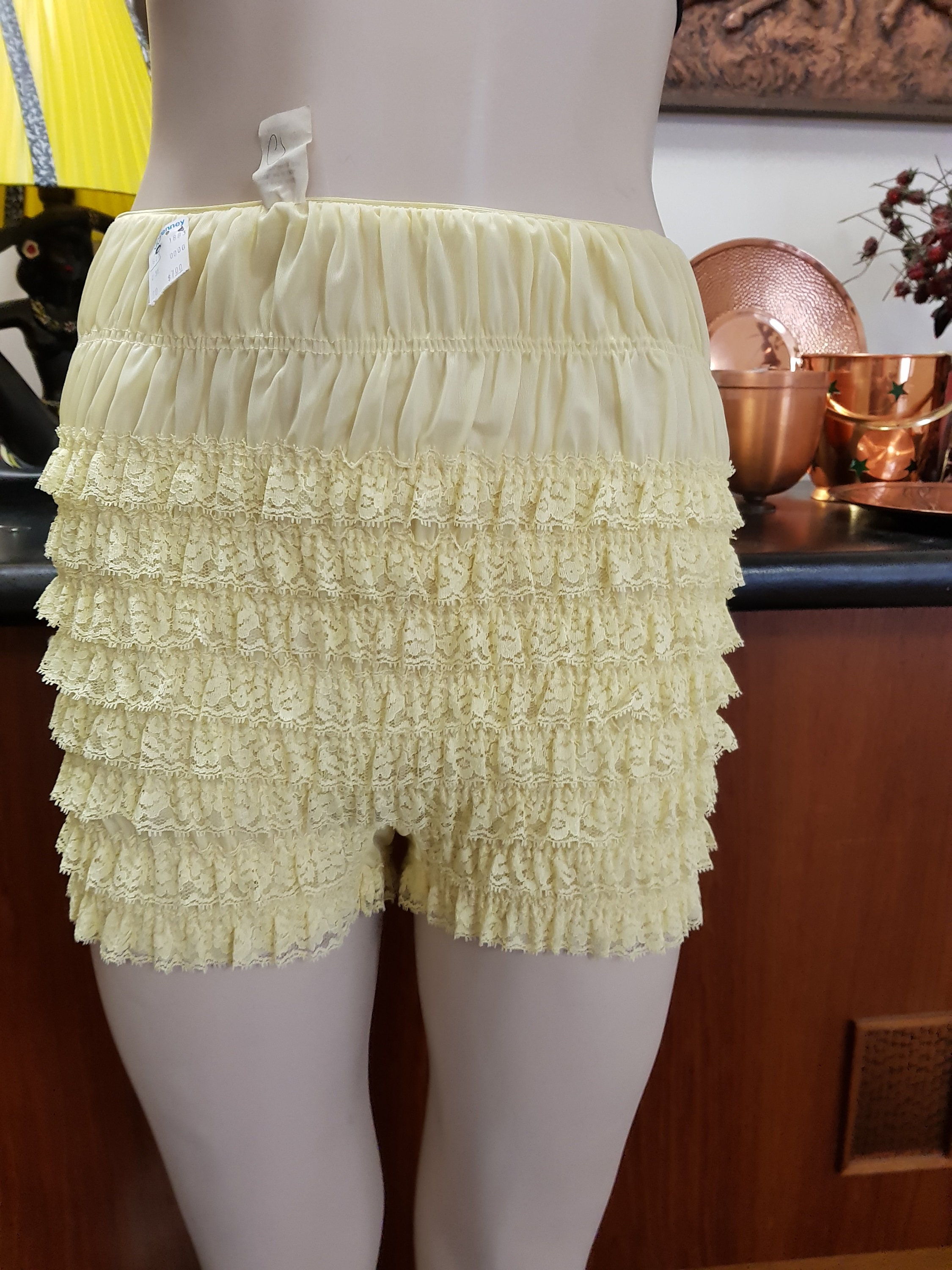 Lemon yellow vintage 1960s lacey rock and roll dancing panties | Etsy