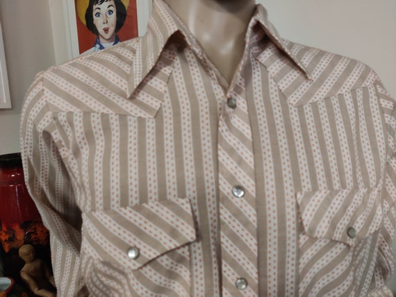 Western shirt Bronco label US peach brown stripe … - image 3