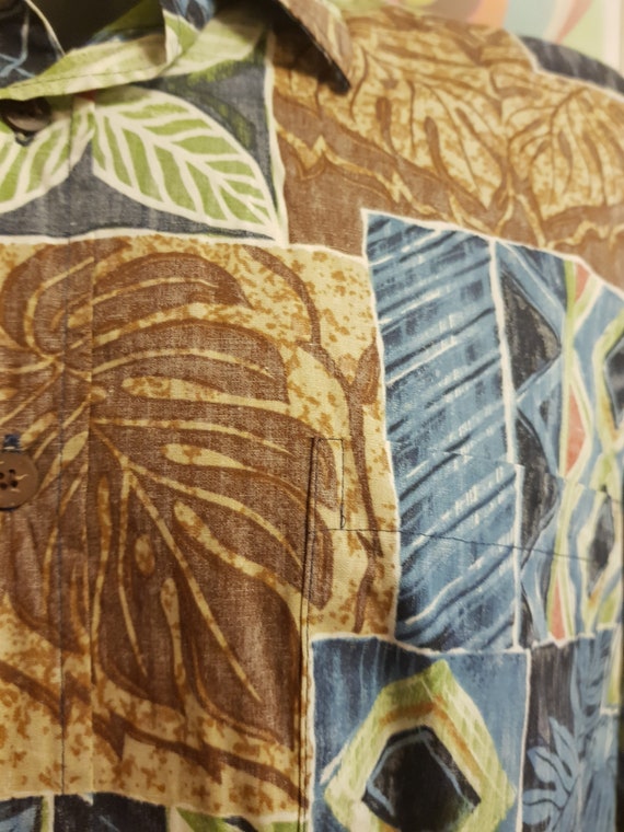 Bishop street label Hawaiian mens shirt in crisp … - image 4