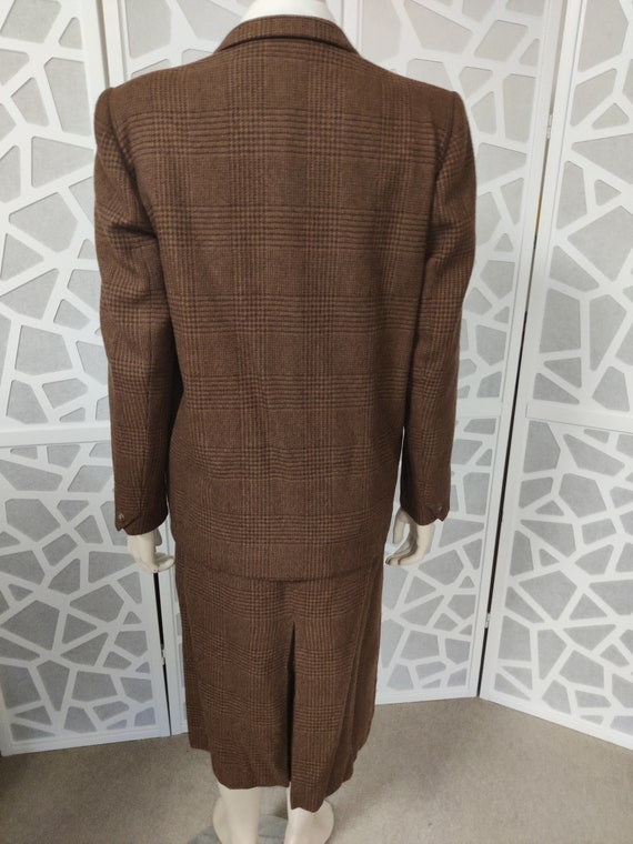 1990s Max Mara soft brown wool suit double breast… - image 7