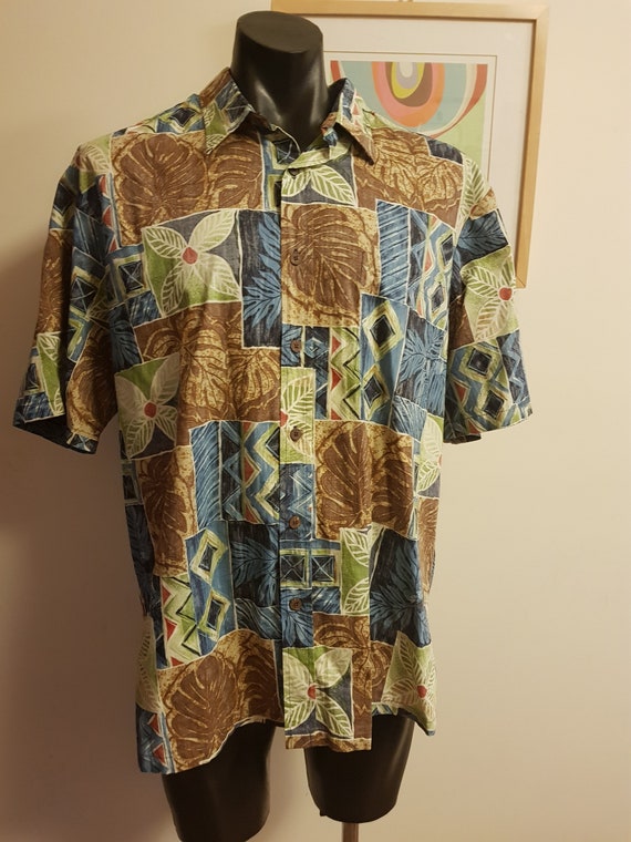 Bishop street label Hawaiian mens shirt in crisp … - image 1