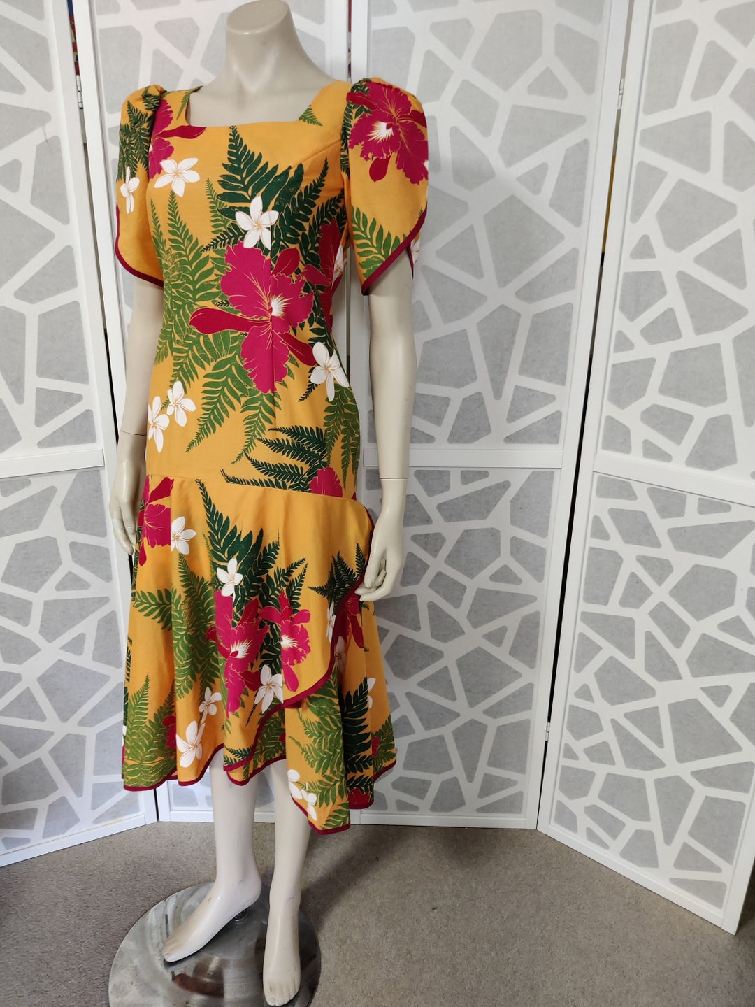 【美品 日本製 フラダンス衣装】レッド ALOHA STANDARDS ドレス 2025年最新】Yahoo!オークション -アロハスタンダード