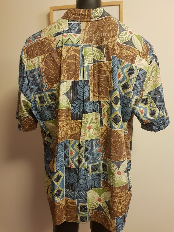 Bishop street label Hawaiian mens shirt in crisp … - image 7