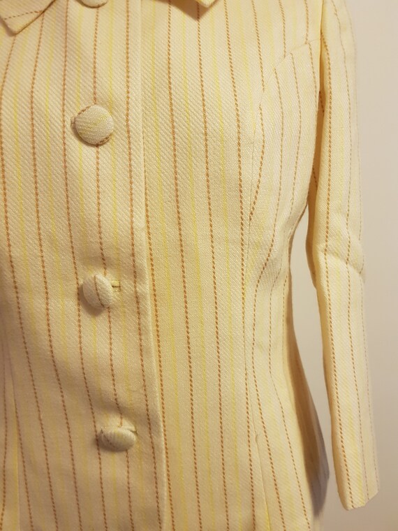 Smart 1960s suit butter cream with brown yellow p… - image 3