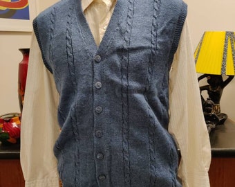 Smoky blue hand knit cable knit fine wool sweater vest button front chest 112cm