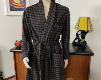 woolen gown