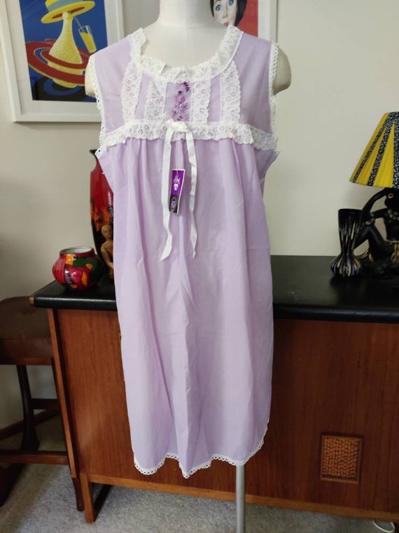 St Marks Mauve and White Lace Nightie Nightgown New Old Stock With Tags  Medium Large Size Bust 108cm 42inch -  Australia