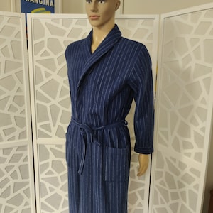 Givoni Blue Striped Dressing Gown Robe Wrap Style Pockets Chest 116cm ...